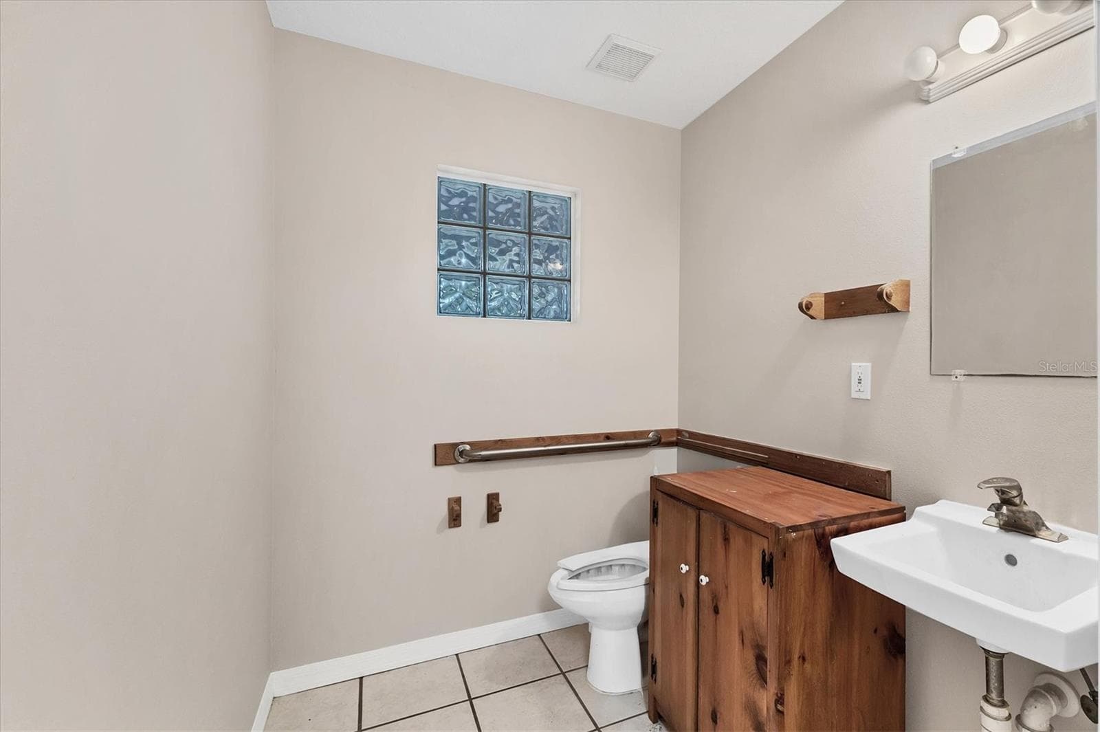 Bathroom 1 - 37220 GLENWOOD AVE, MYAKKA CITY