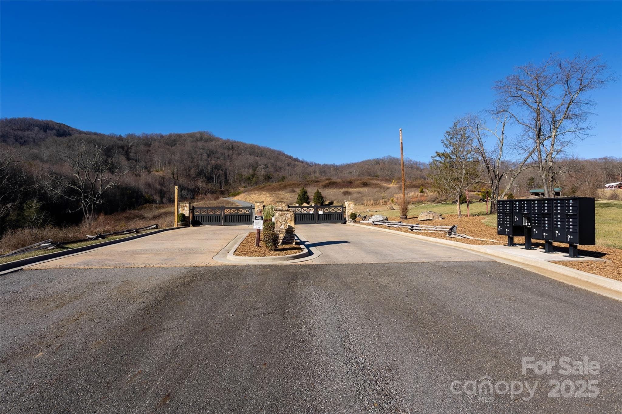 Lot at Canton, photo 25 of 30