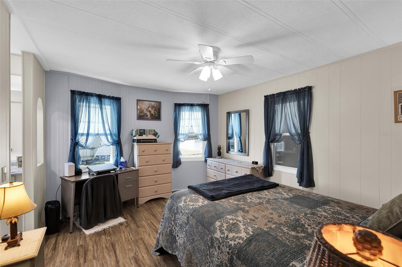 Manufactured Home at 220 LA ROSAS, NORTH PORT, photo 15 of 74