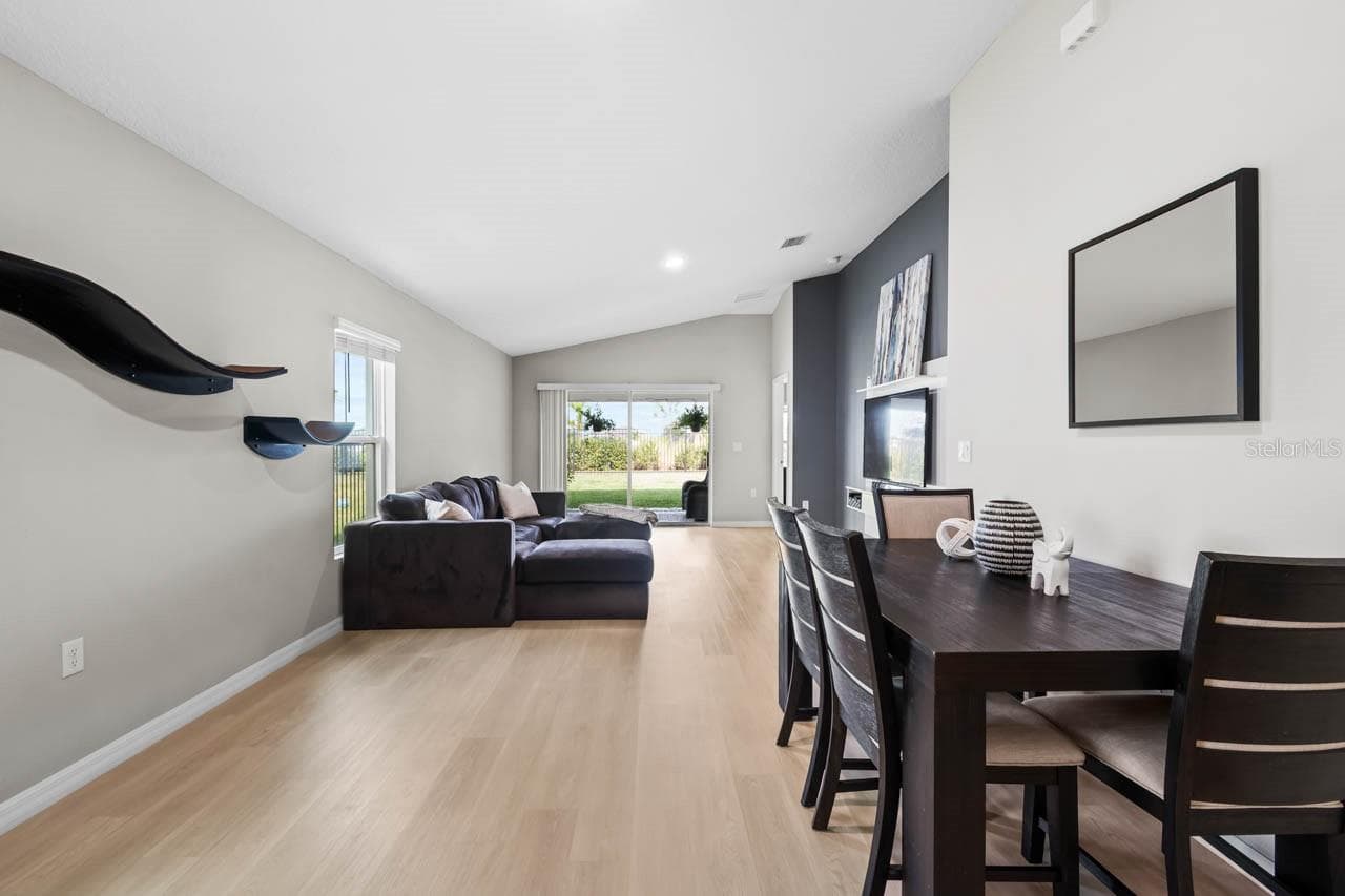 Single Family Residence at 5424 SUMMER SUNSET DR, APOLLO BEACH, photo 25 of 62
