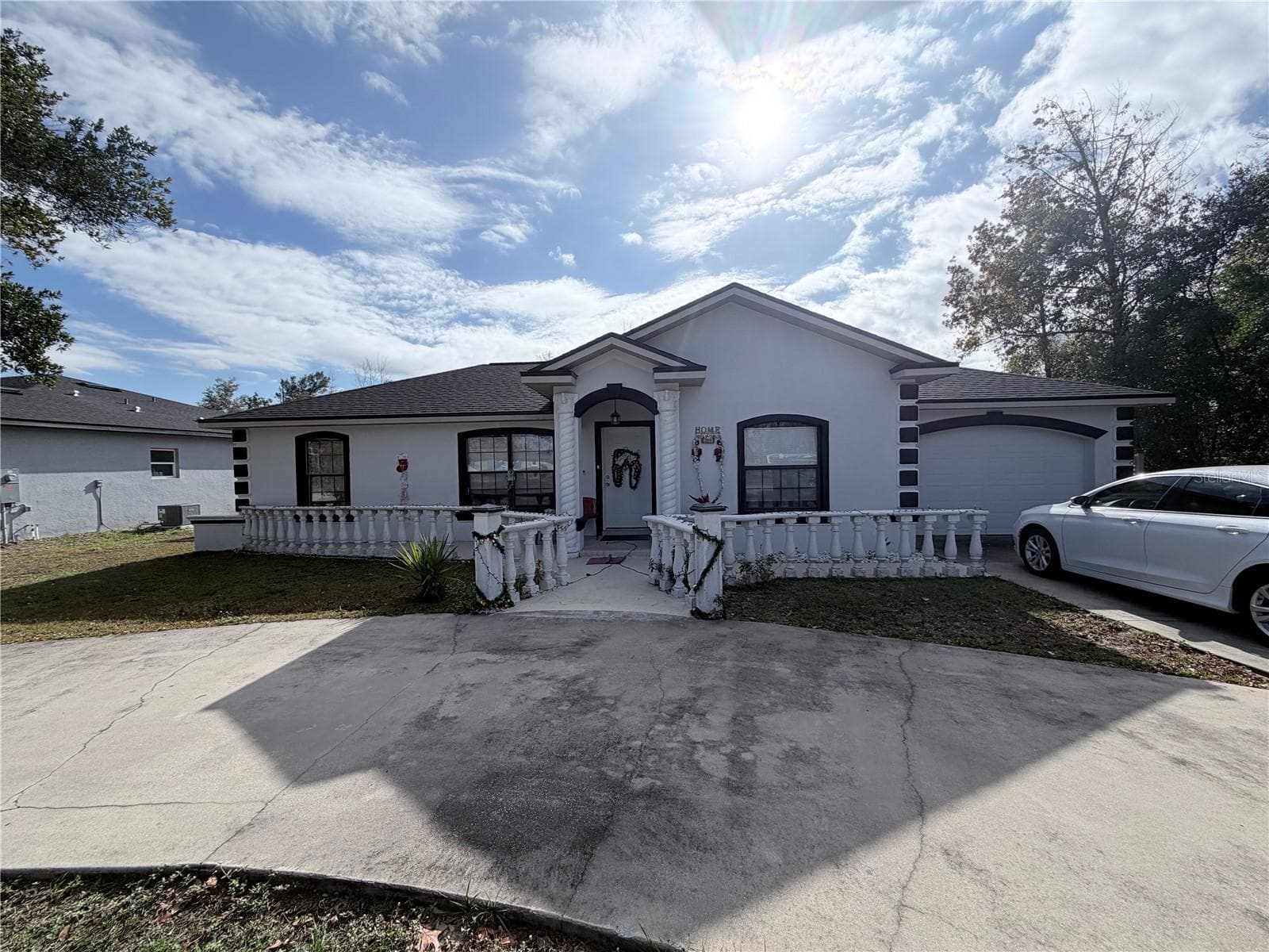 164 MARION OAKS LN