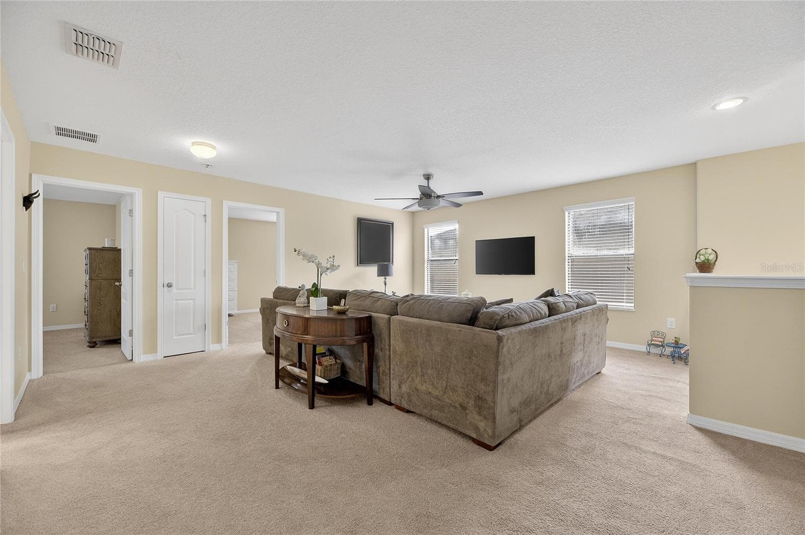 Single Family Residence at 20041 SATIN LEAF AVE, TAMPA, photo 24 of 29
