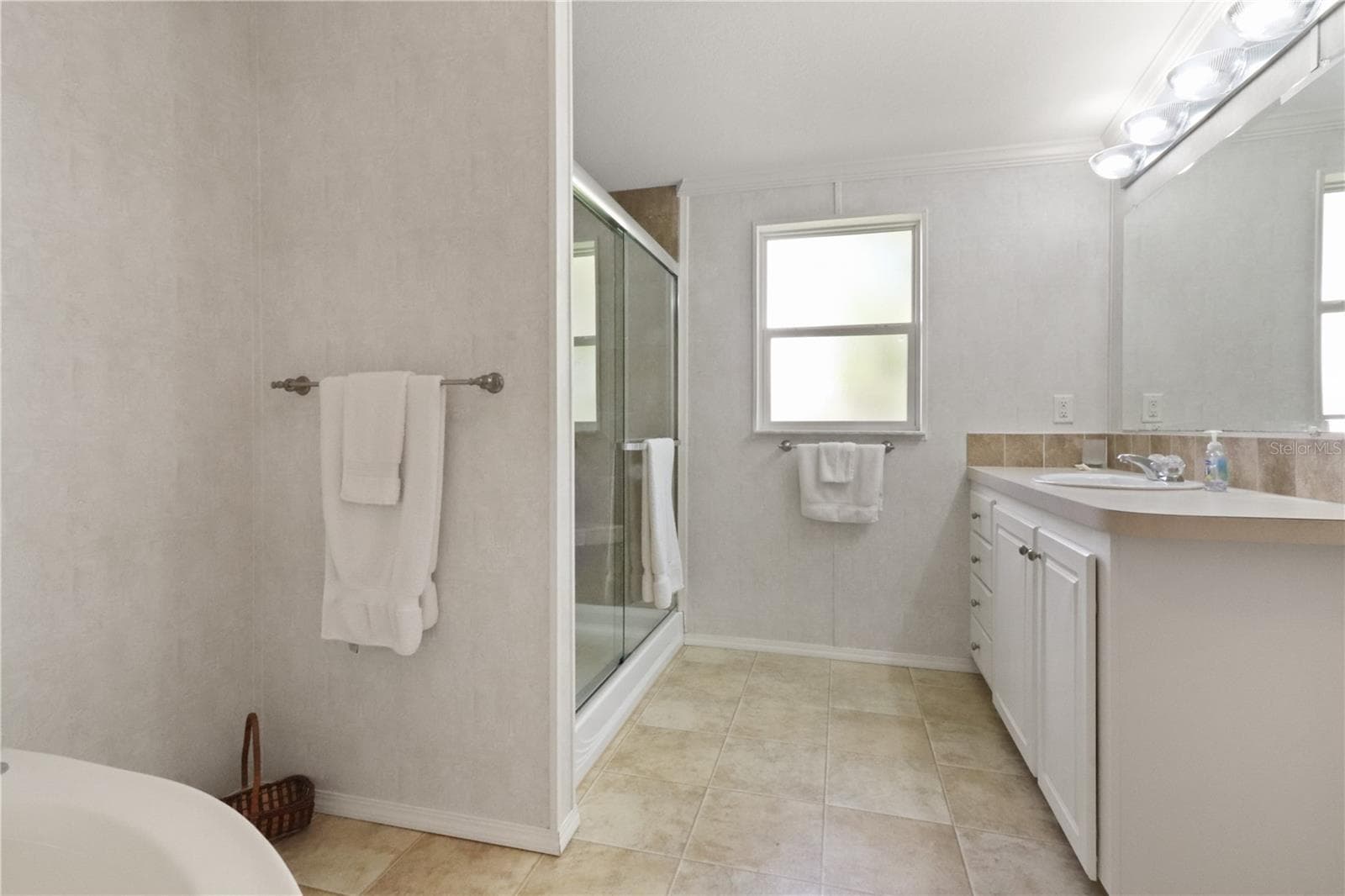 Primary Bathroom - 2100 KINGS HWY #742, PORT CHARLOTTE