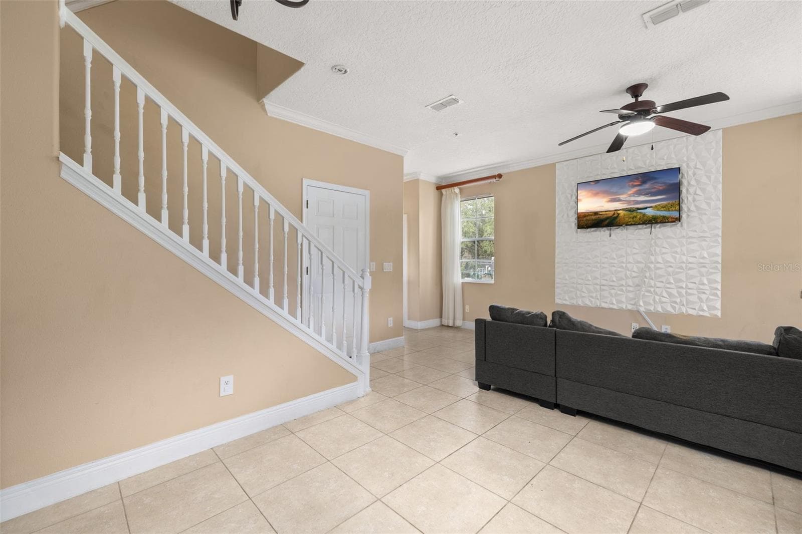 Townhouse at 811 ASSEMBLY CT, REUNION, photo 10 of 84