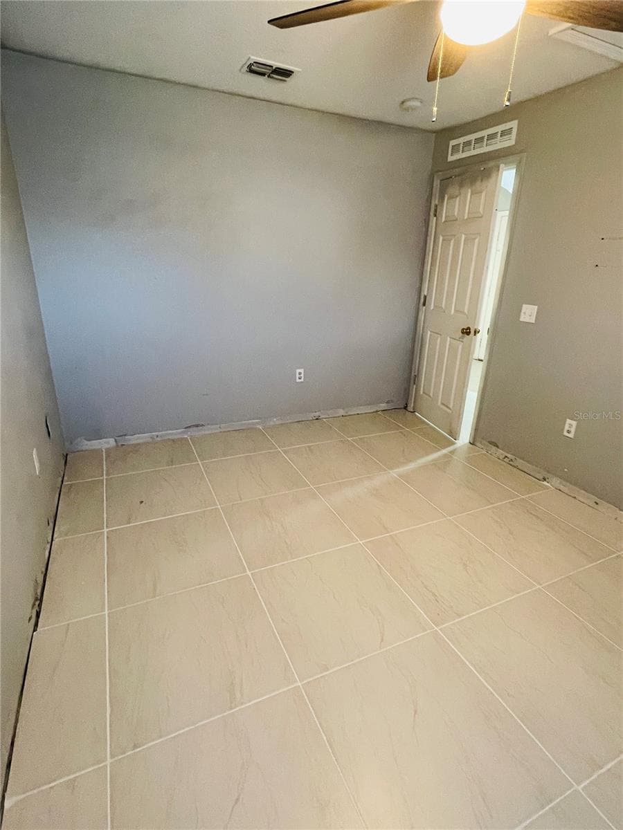 Single Family Residence at 124 PINE CRSE, OCALA, photo 13 of 35