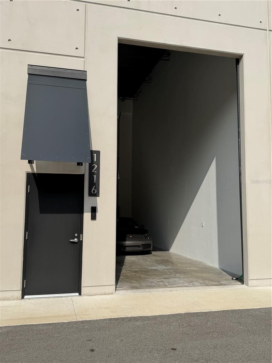 Mixed Use at 6500 MOTOR ENCLAVE WAY #1216, TAMPA, photo 2 of 26