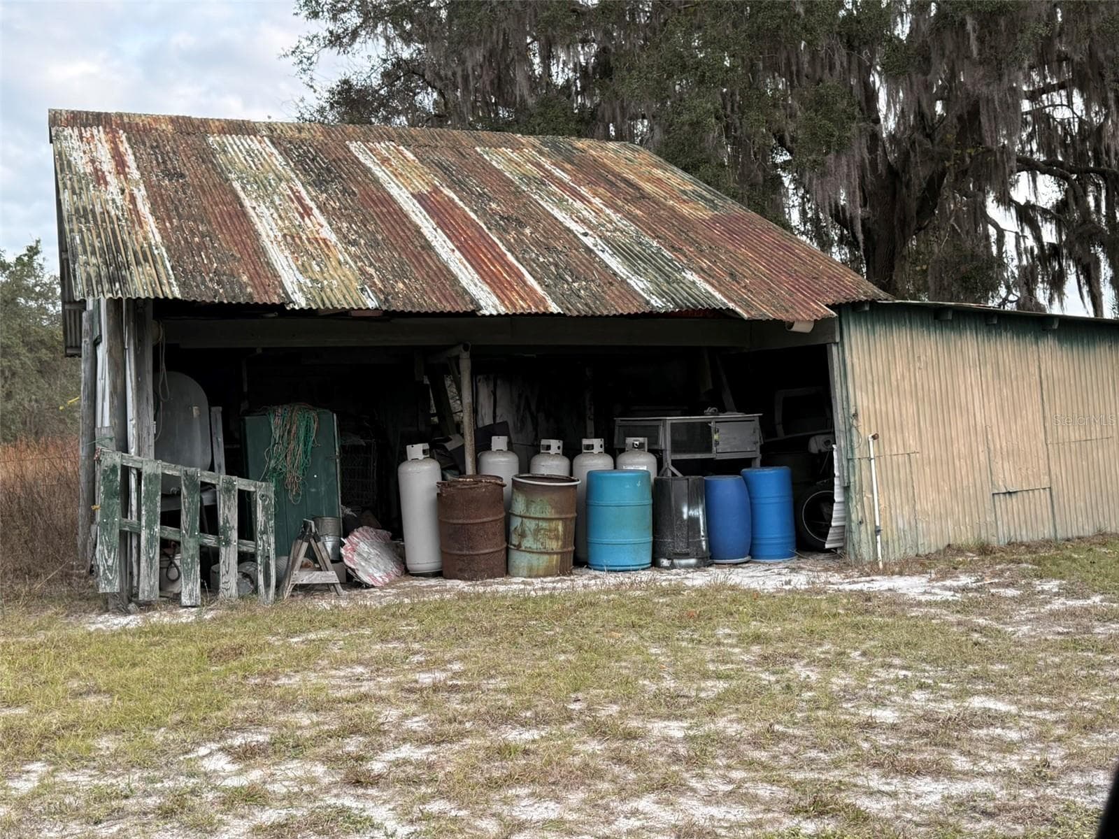 Barn on property - 29605 FULLERVILLE RD, DELAND