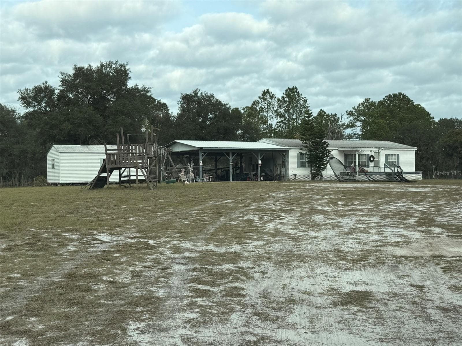 Manufactured Home at 29605 FULLERVILLE RD, DELAND, photo 24 of 37