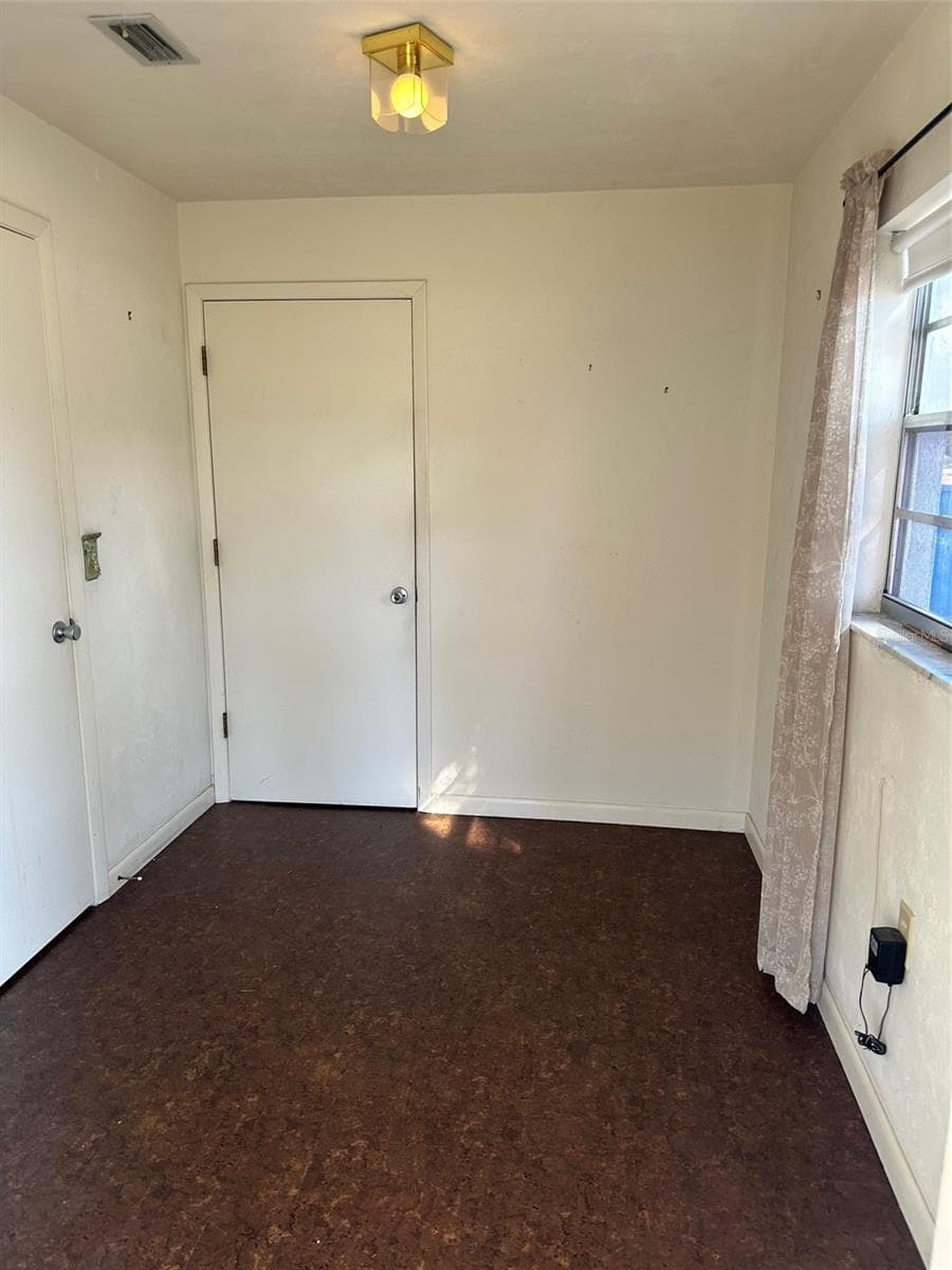 Single Family Residence at 200 S DESOTO ST, BEVERLY HILLS, photo 30 of 40