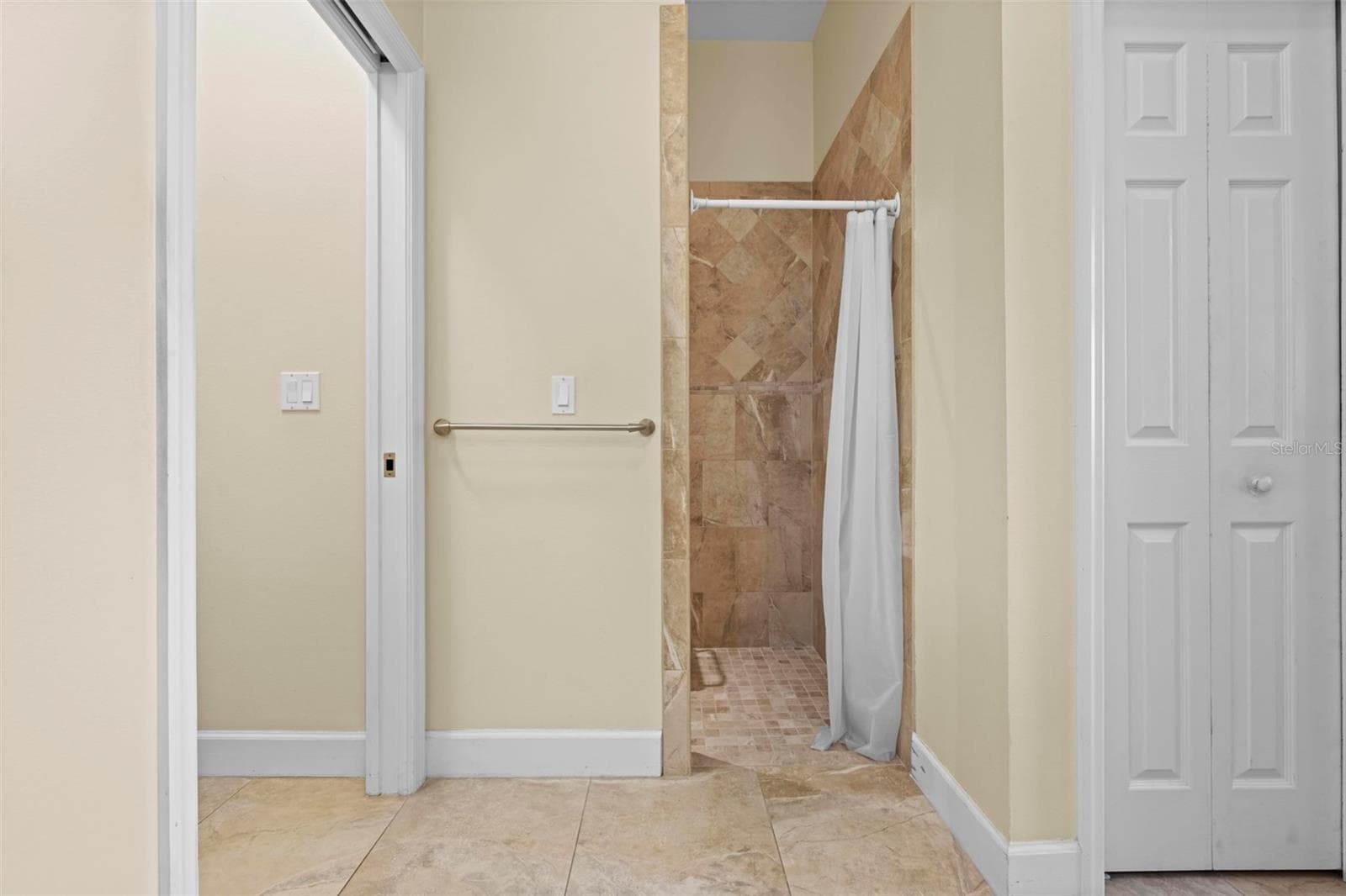 Single Family Residence at 5425 GLORIOUS TRL, BROOKSVILLE, photo 36 of 74