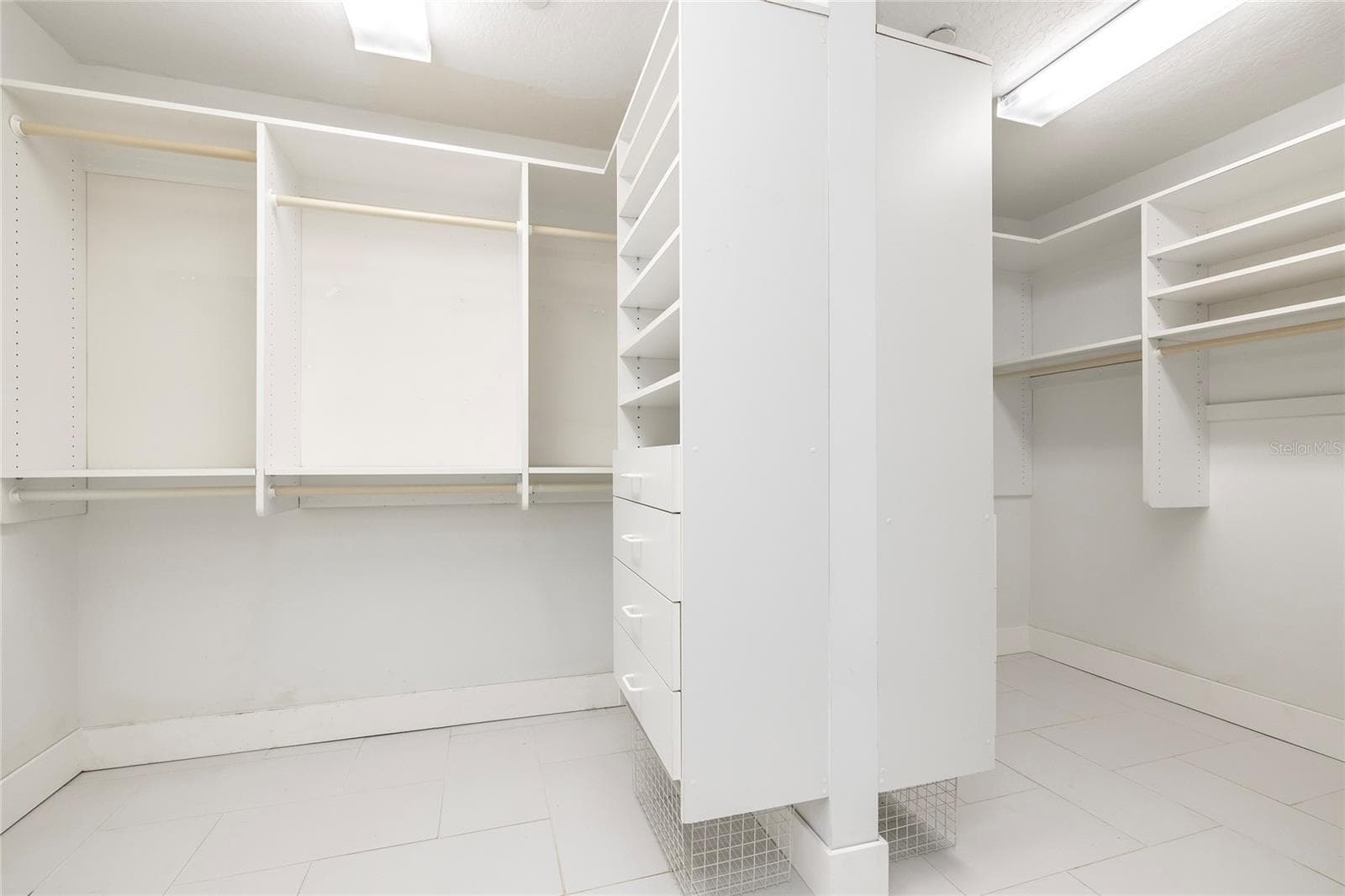 Master Walk-in Closet with built-ins - 2 SEASIDE LN #103, BELLEAIR