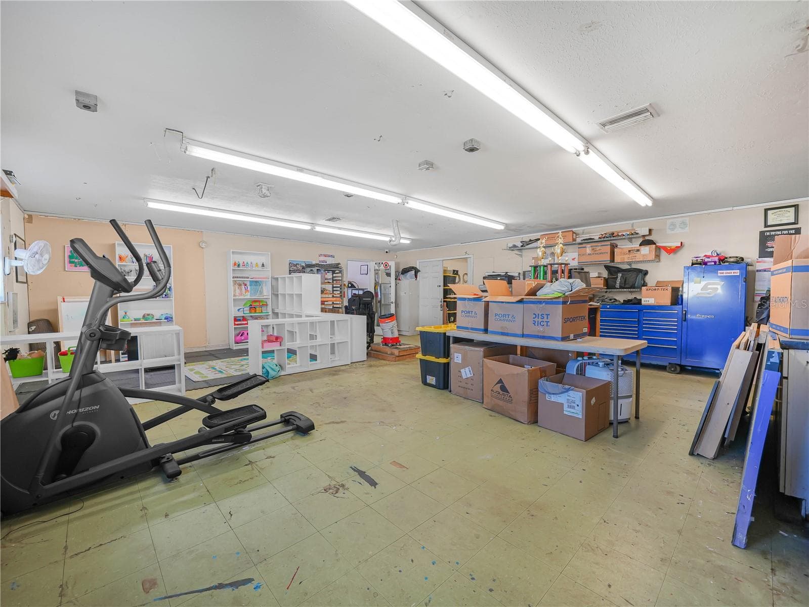 Retail at 109 N 3RD ST, EAGLE LAKE, photo 16 of 23