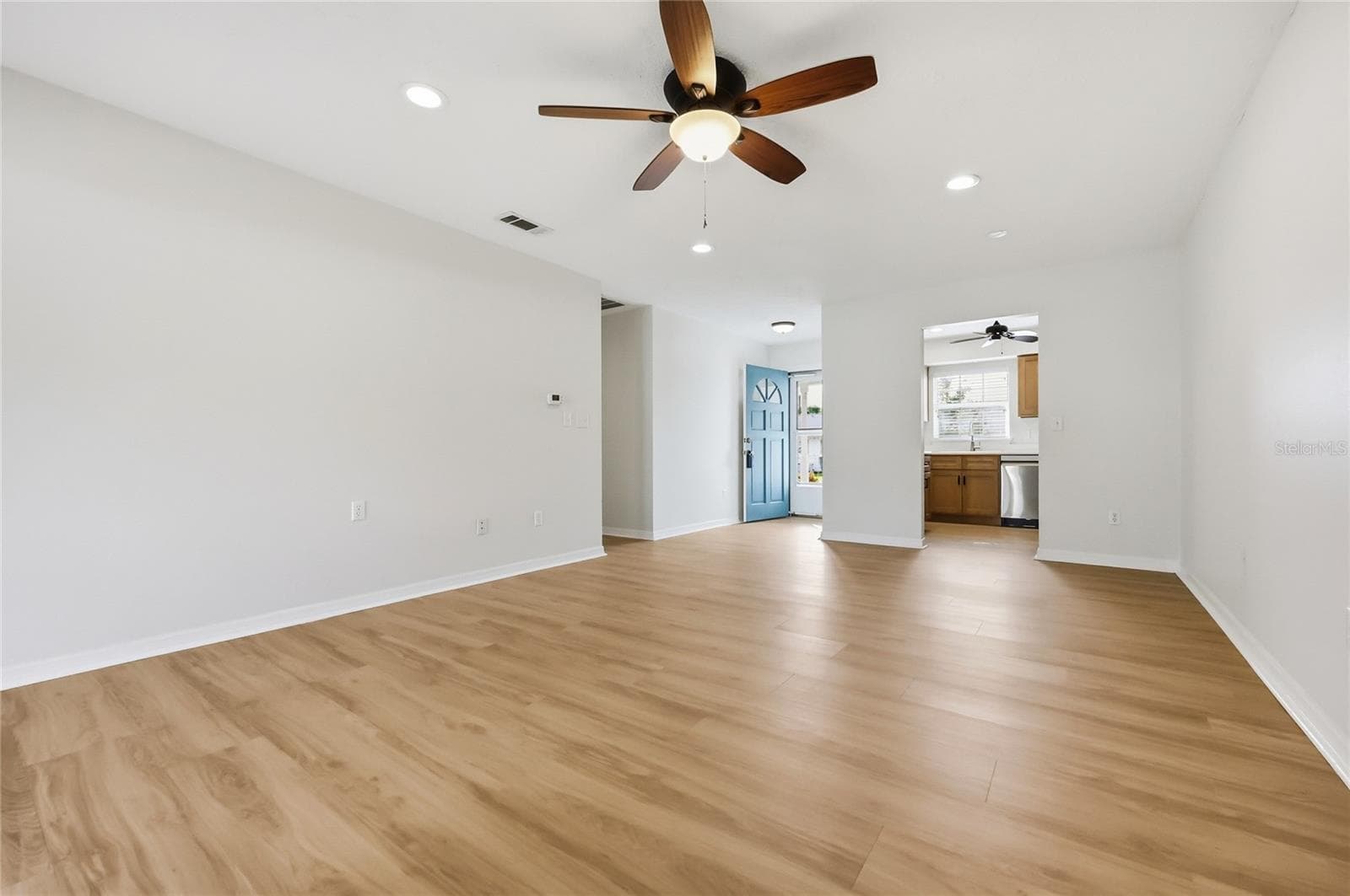 Condominium at 249 N HILL AVE #30, DELAND, photo 8 of 27