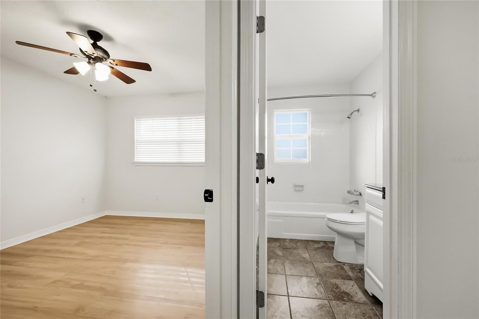 Condominium at 249 N HILL AVE #30, DELAND, photo 13 of 27