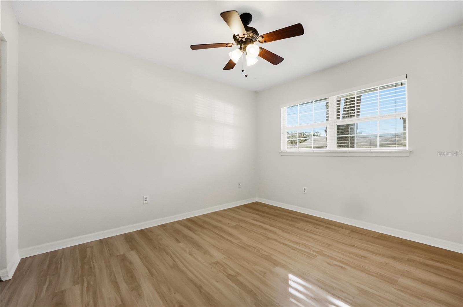 Condominium at 249 N HILL AVE #30, DELAND, photo 15 of 27