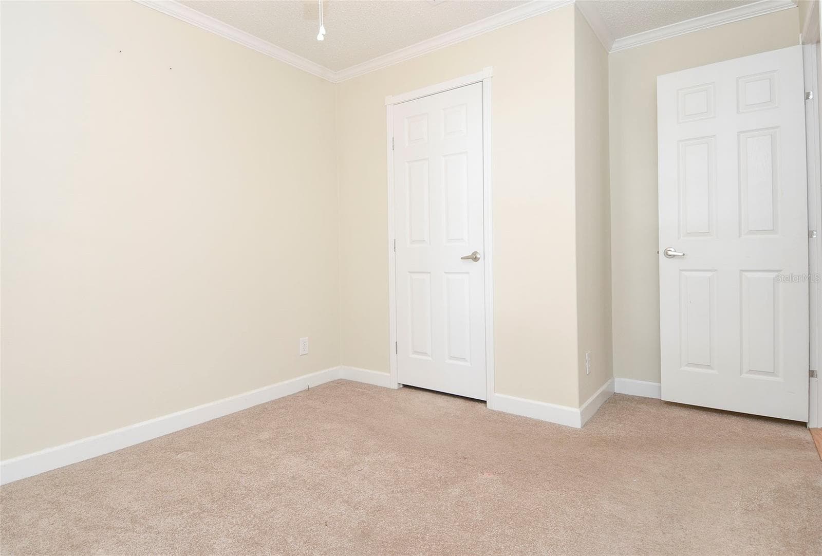 Manufactured Home at 11642 MARTELL CT, LEESBURG, photo 18 of 29