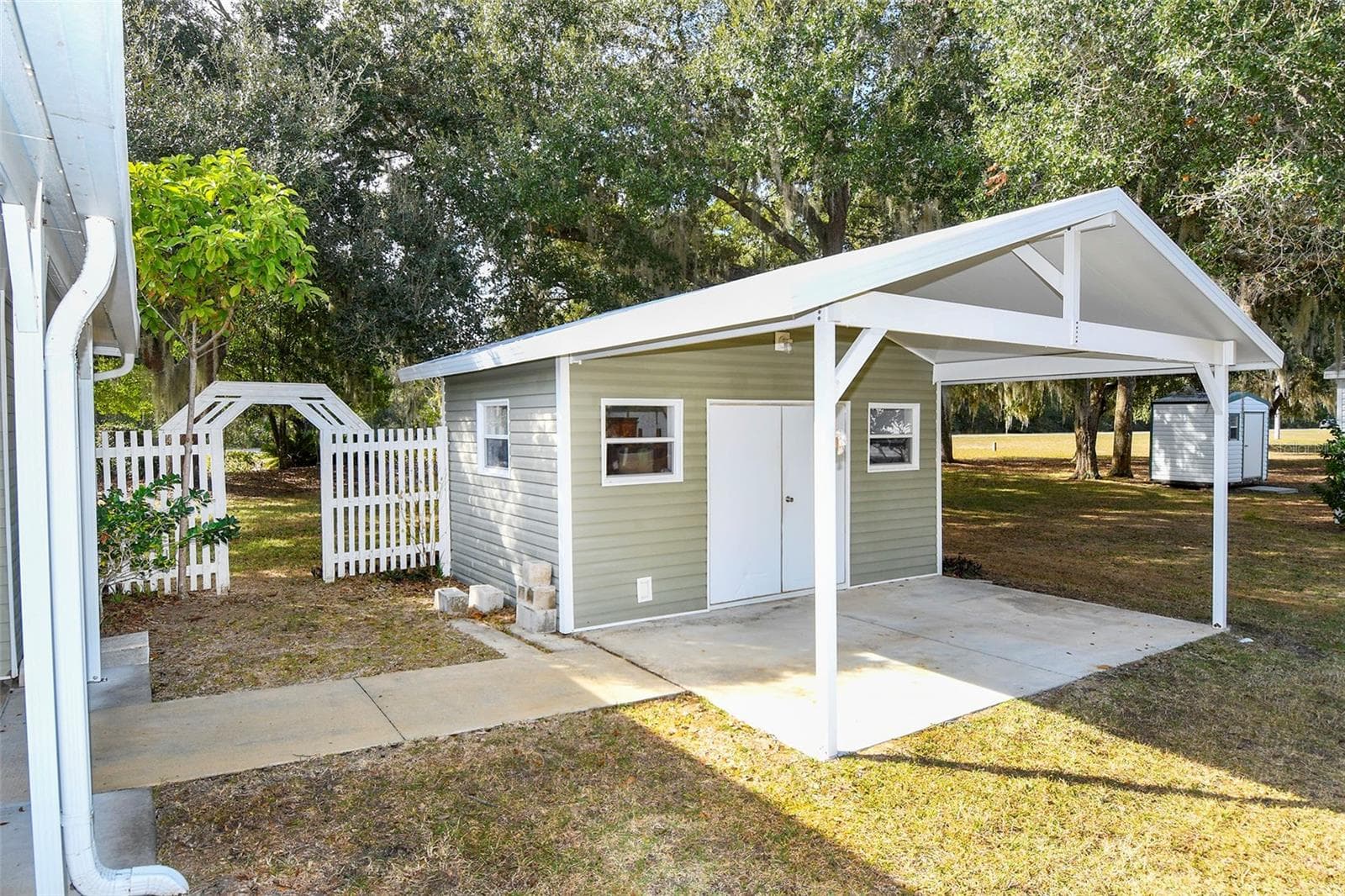 Manufactured Home at 11642 MARTELL CT, LEESBURG, photo 24 of 29