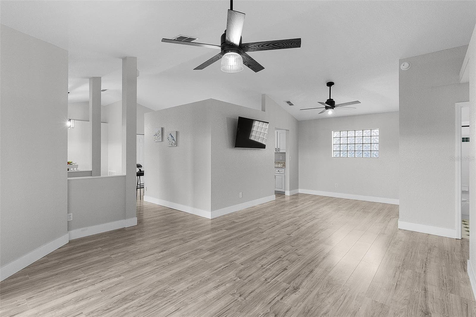 Single Family Residence at 17824 SE 113TH TER, SUMMERFIELD, photo 23 of 47