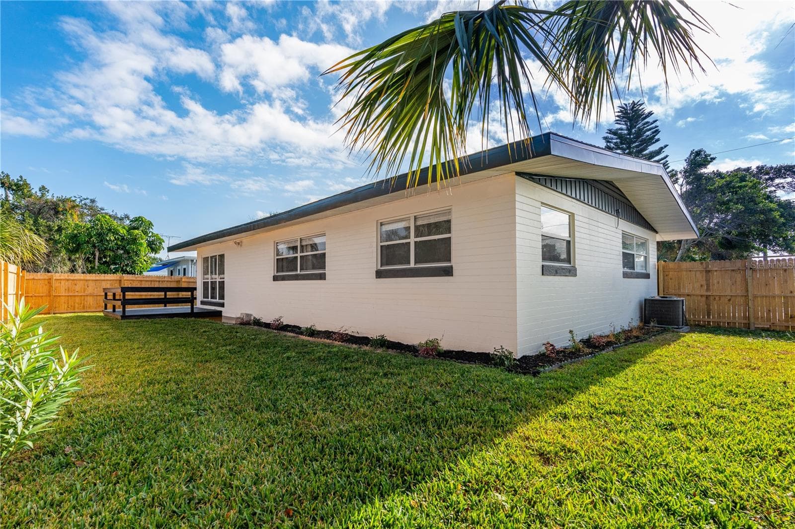 Single Family Residence at 109 STANDISH DR, ORMOND BEACH, photo 7 of 43