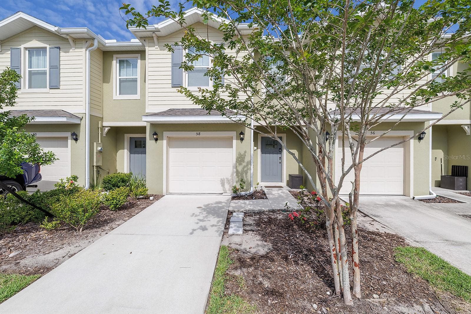 58 BELLA OAKS DR