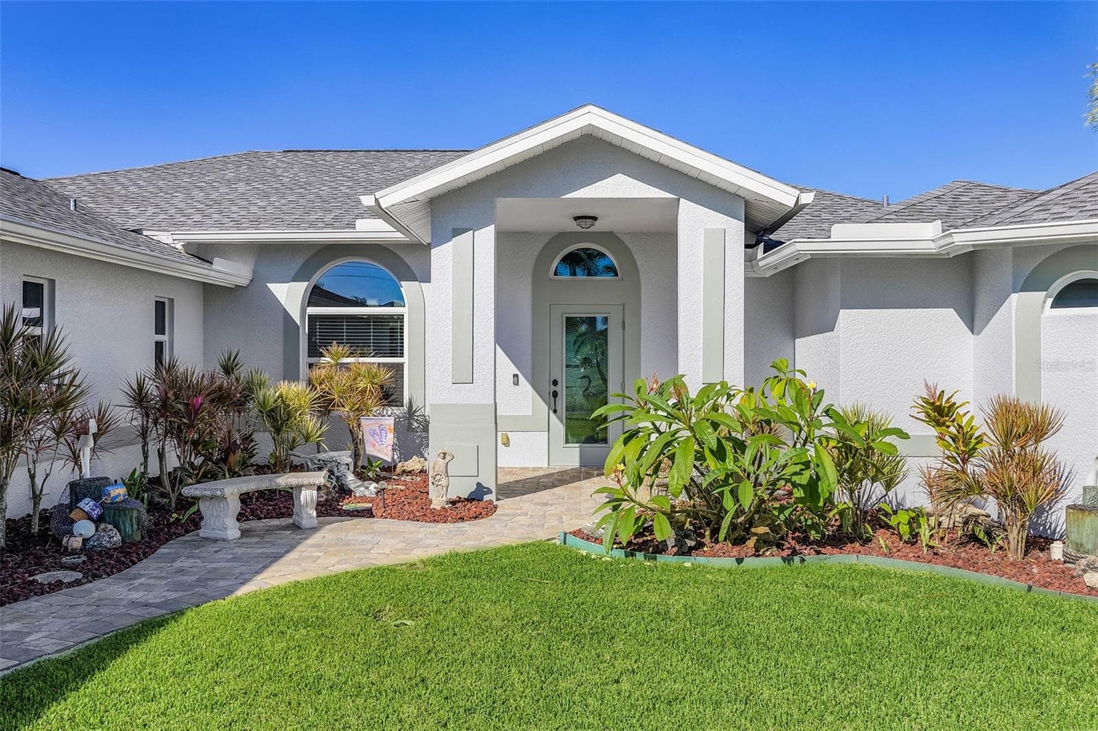 exterior entry - 430 NW 39TH AVE, CAPE CORAL