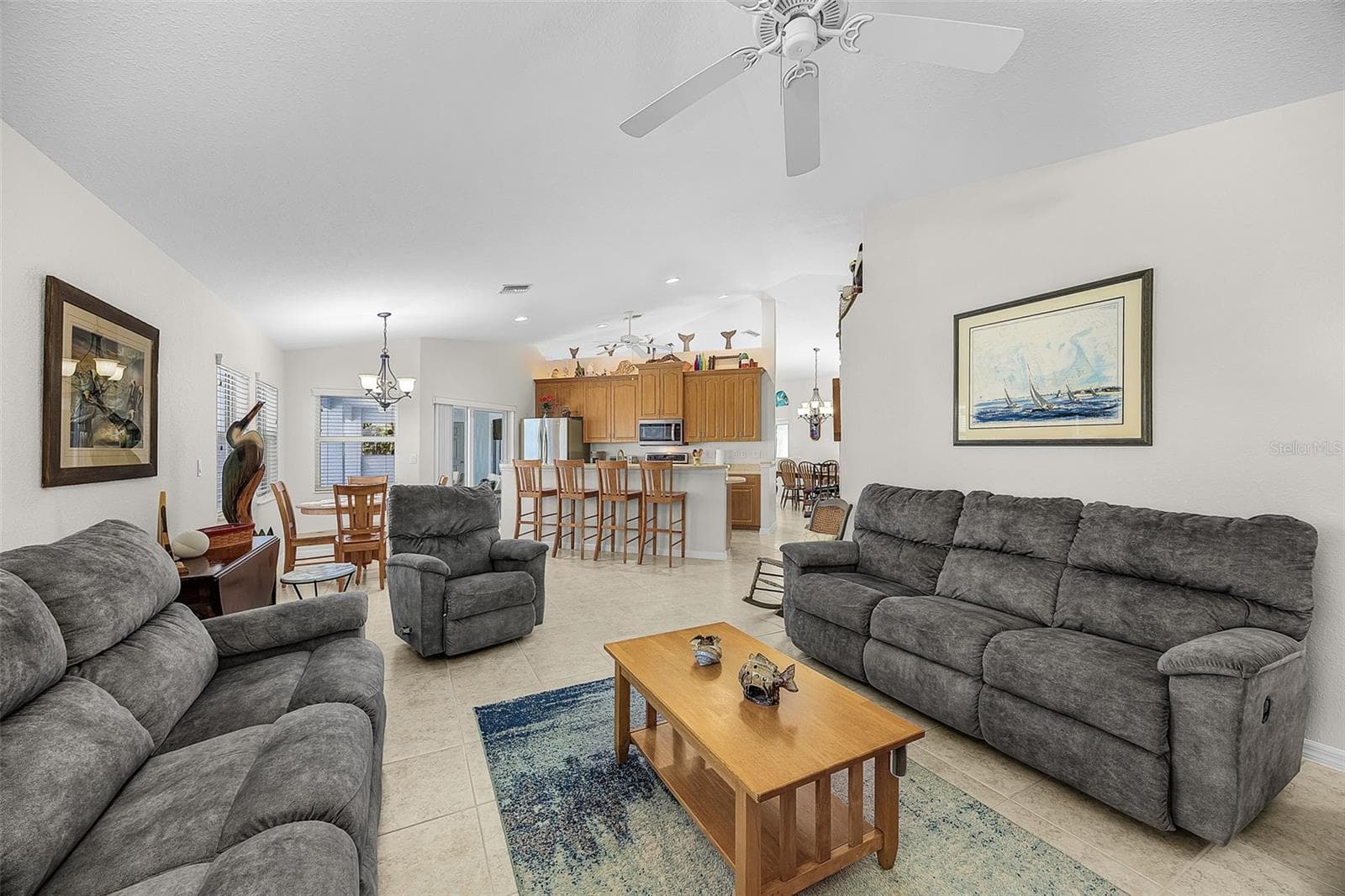 Livingroom - 430 NW 39TH AVE, CAPE CORAL