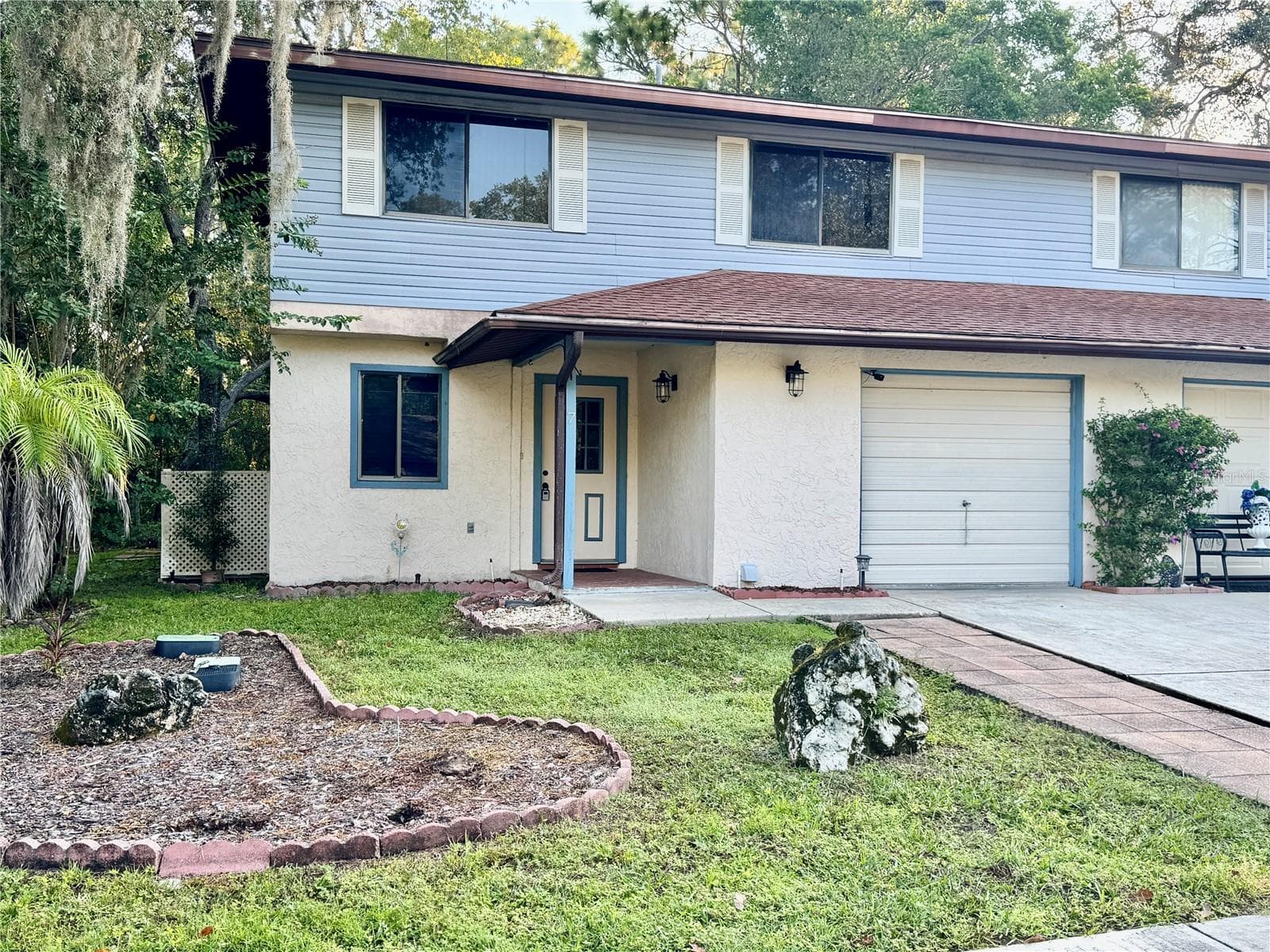 7 MOSER CT N