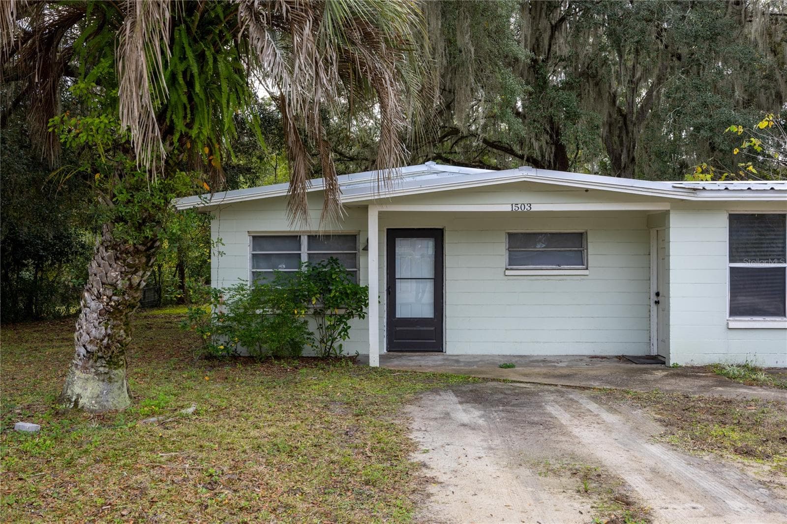 Single Family Residence at 1503 SE 28TH PL, GAINESVILLE, photo 4 of 25