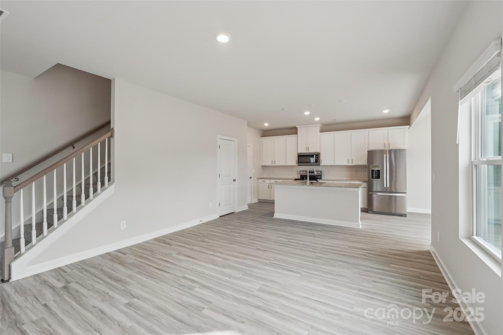 Single Family Residence at Newton, photo 4 of 20