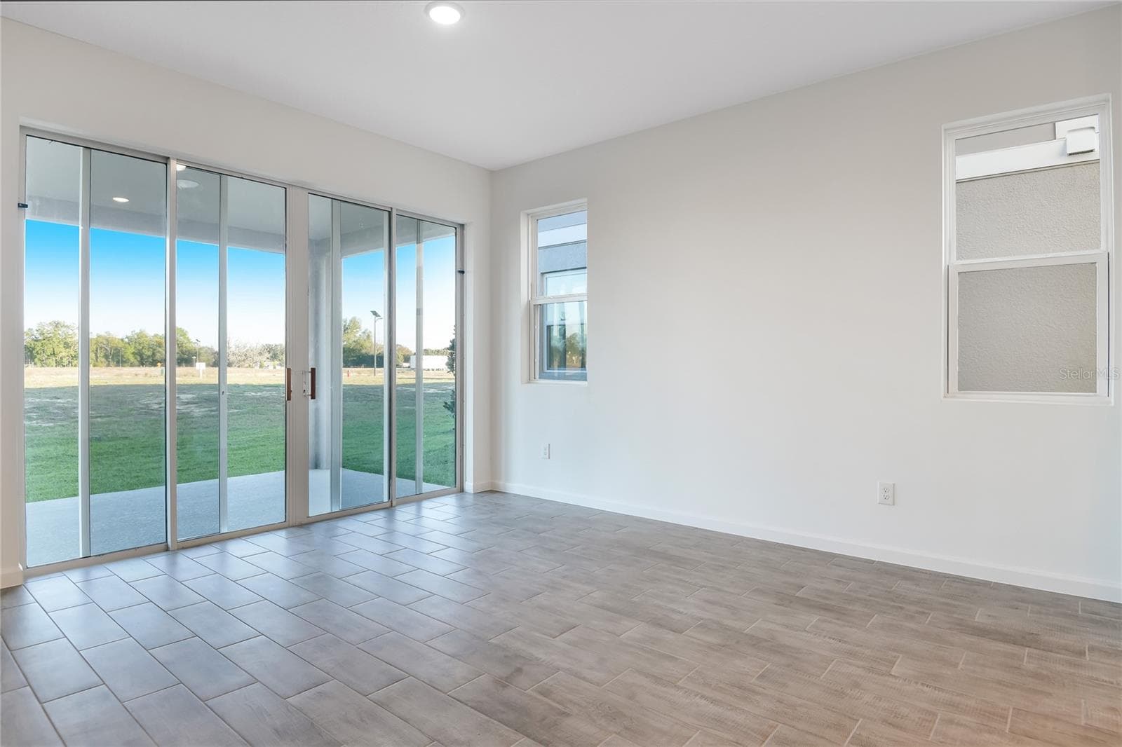 Single Family Residence at 6149 SW 64TH TER, OCALA, photo 7 of 23