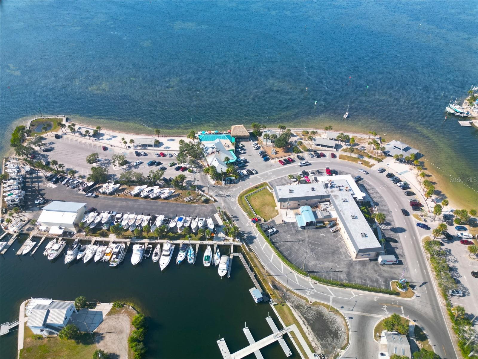 Just a short golf cart or boat ride away. - 6814 GULL LN, HUDSON