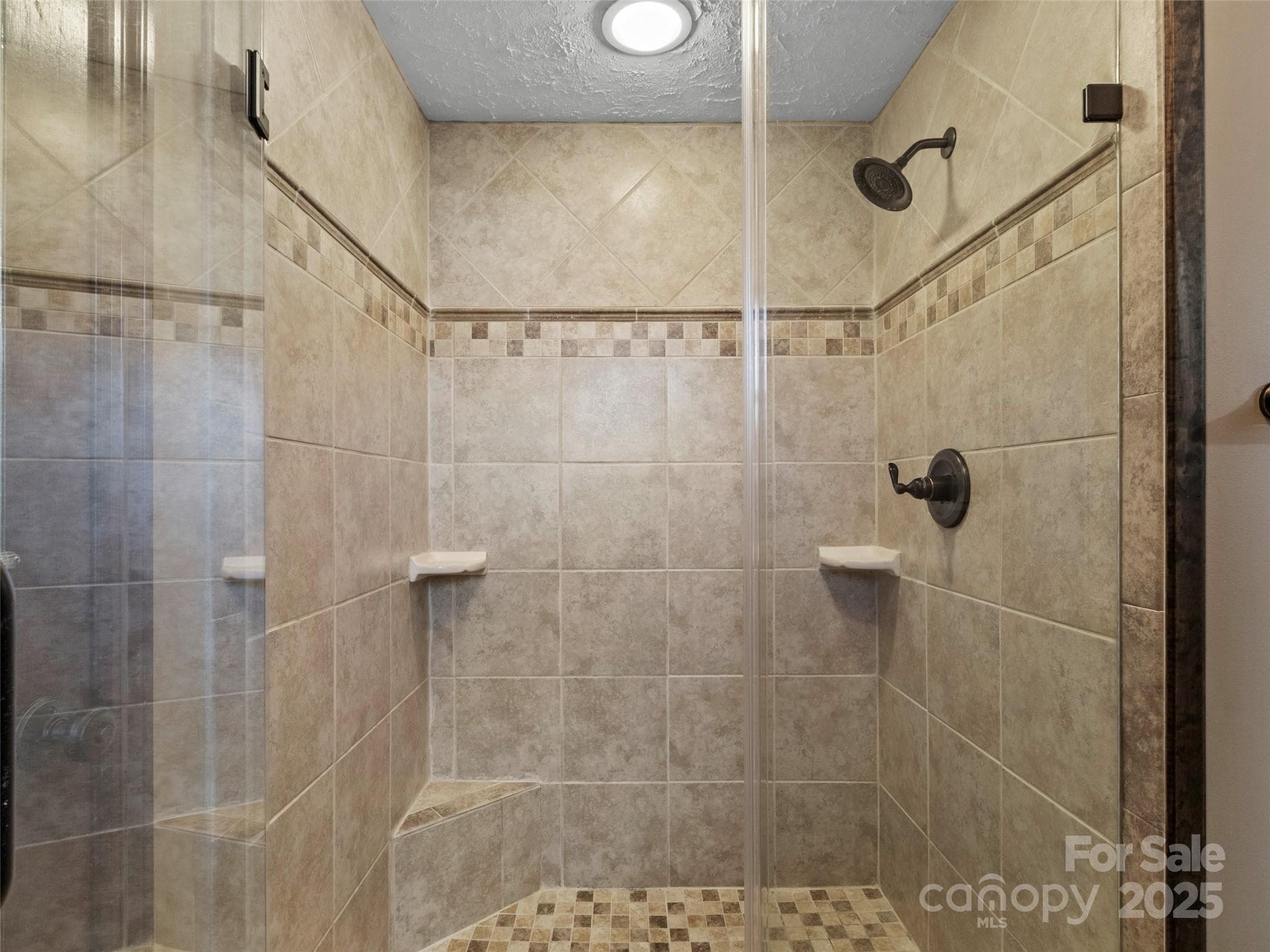 Condominium at 383 Overlook Drive, Burnsville, photo 32 of 42