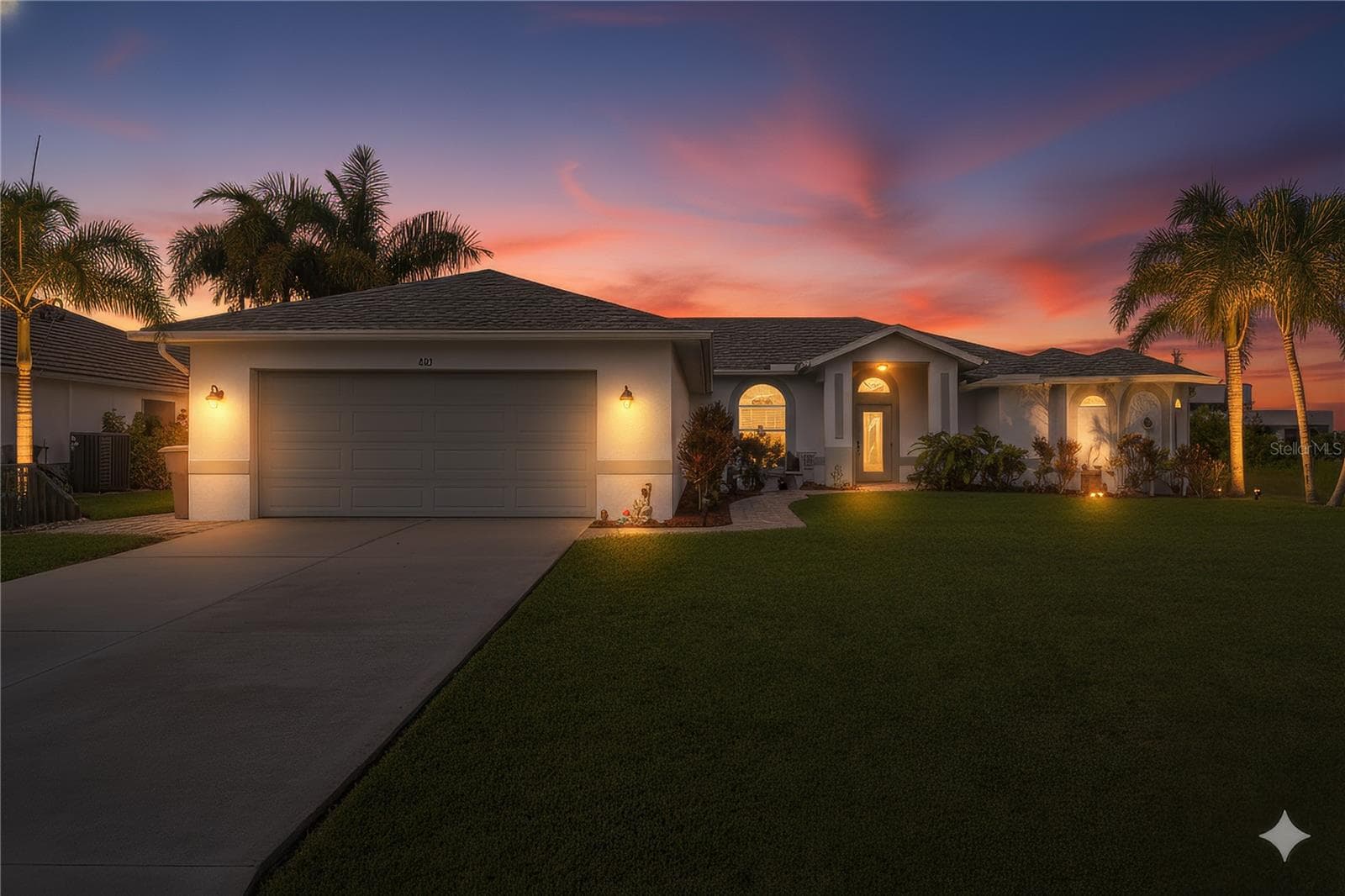Exterior front view - 430 NW 39TH AVE, CAPE CORAL