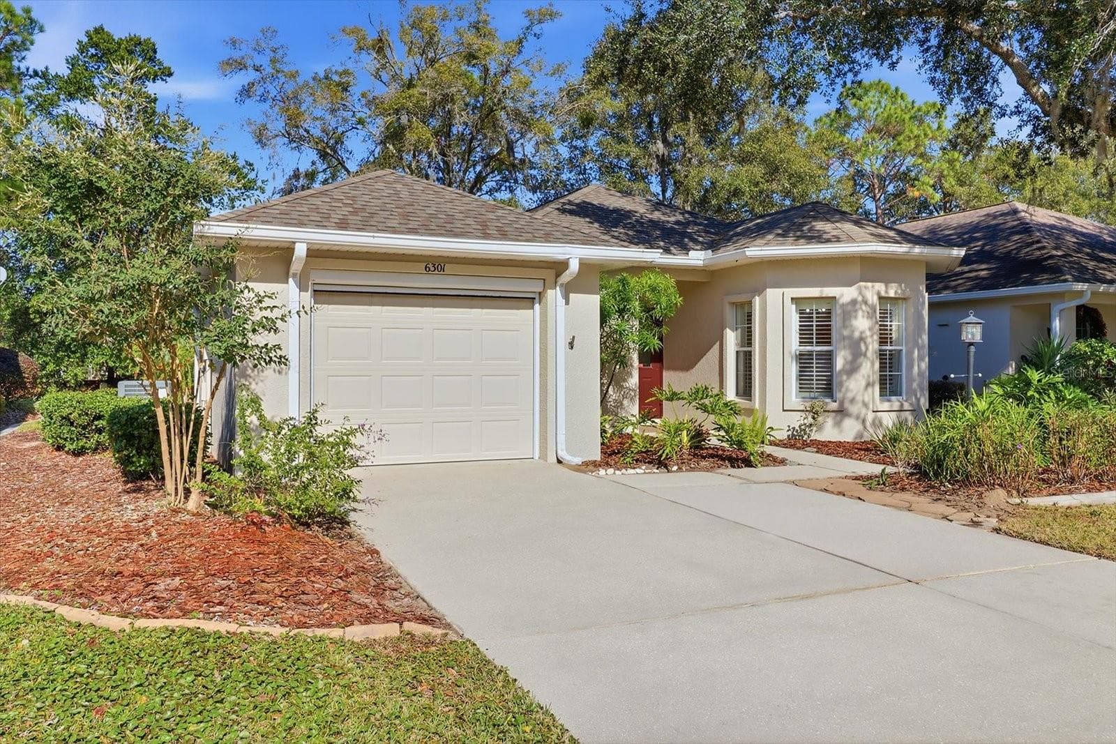 NEW Roof in 2023 & Retractable Garage Screen - 6301 W GLYNBORNE LOOP, CRYSTAL RIVER