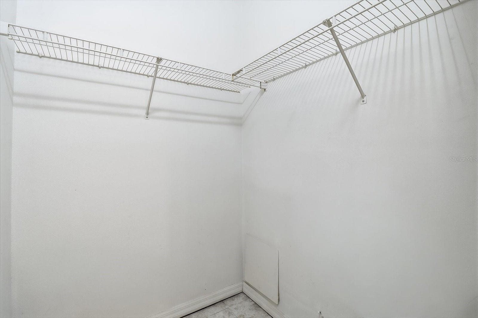 Walk In Closet - 6301 W GLYNBORNE LOOP, CRYSTAL RIVER