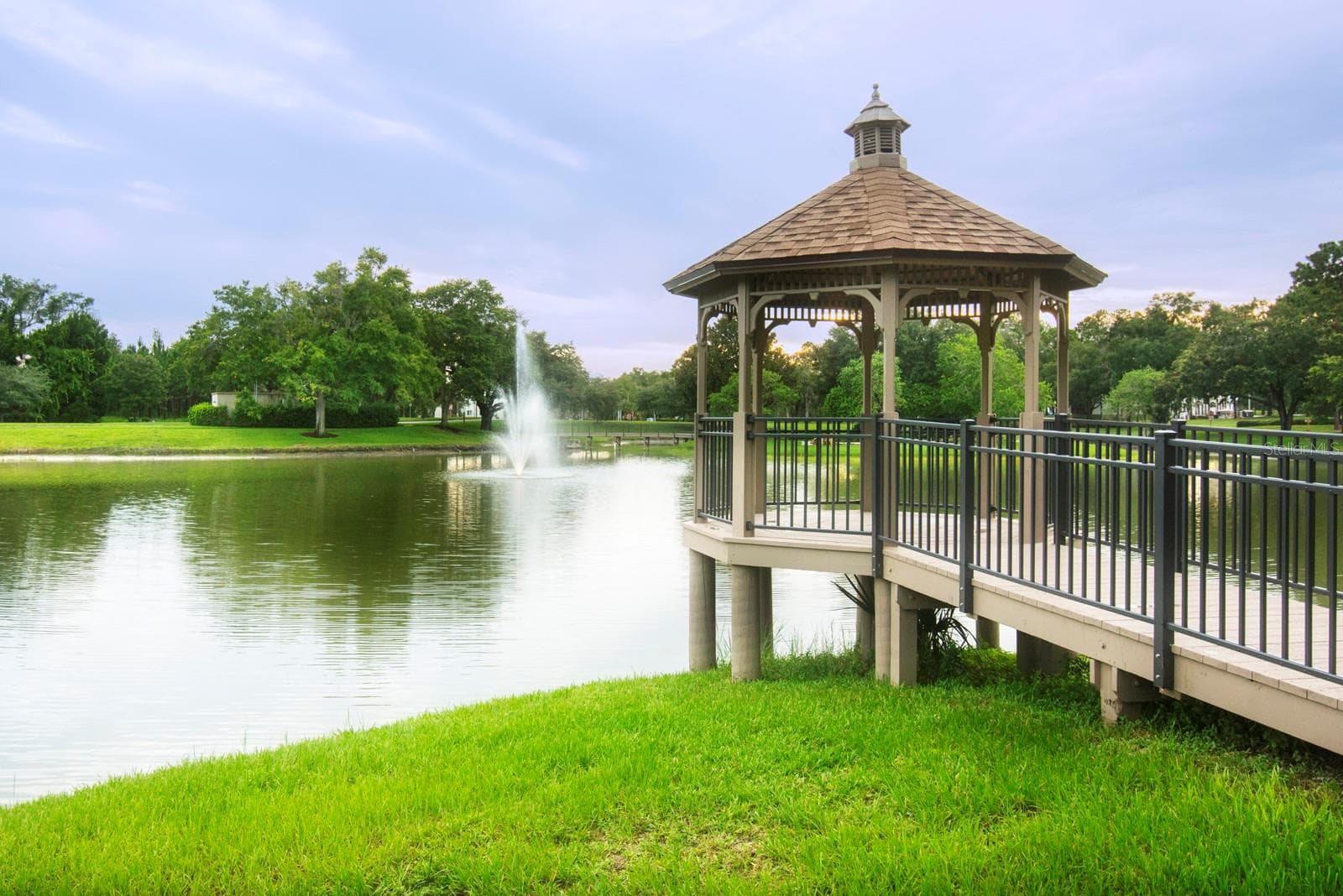 Gazebo Overlooking Pond - 6301 W GLYNBORNE LOOP, CRYSTAL RIVER