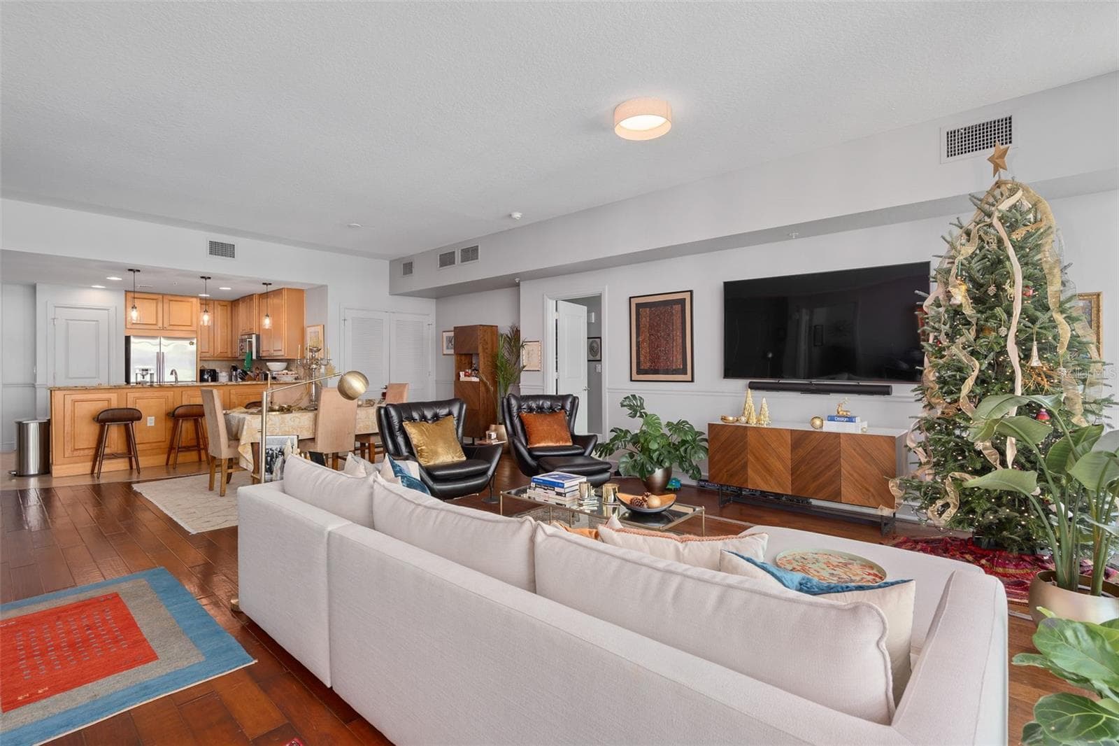 Condominium at 101 S EOLA DR #1209, ORLANDO, photo 8 of 80