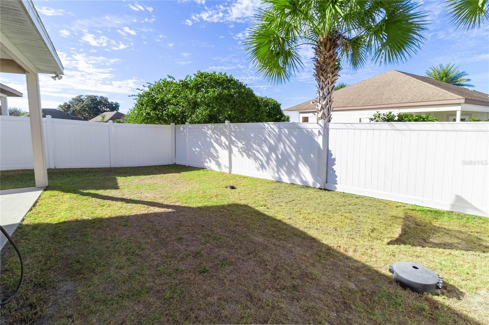 Single Family Residence at 1852 SW 246TH DR, NEWBERRY, photo 4 of 31