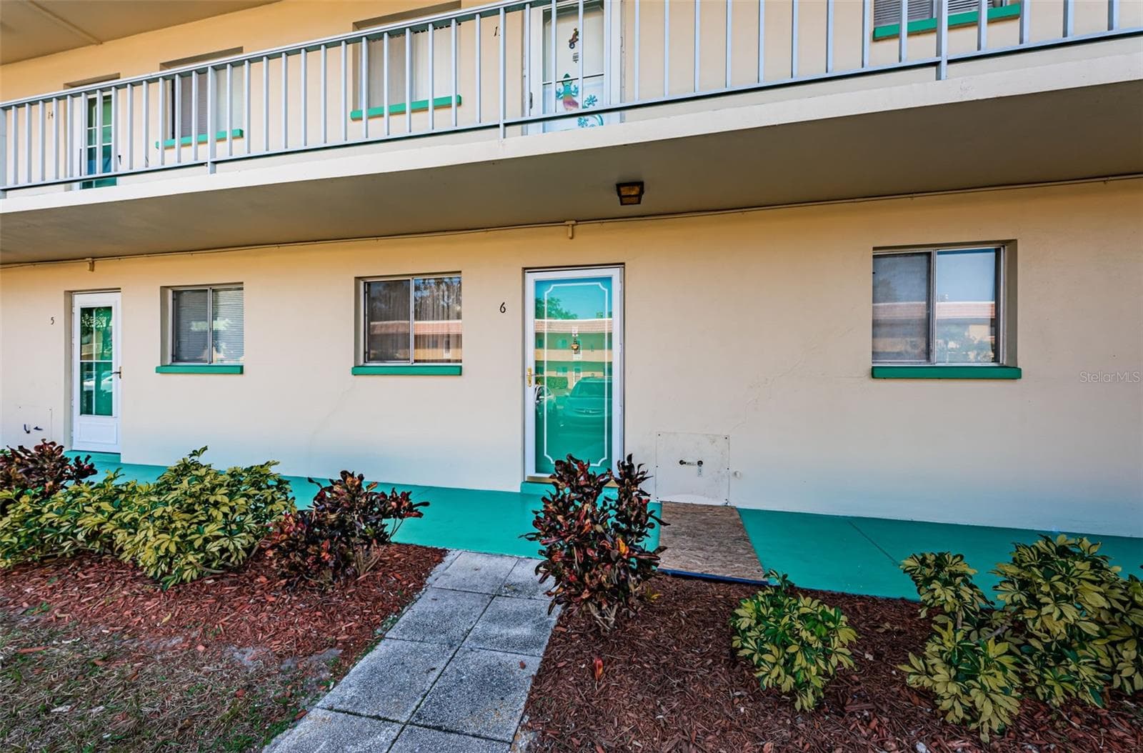 Condominium at 2001 GREENBRIAR BLVD #6, CLEARWATER, photo 4 of 30