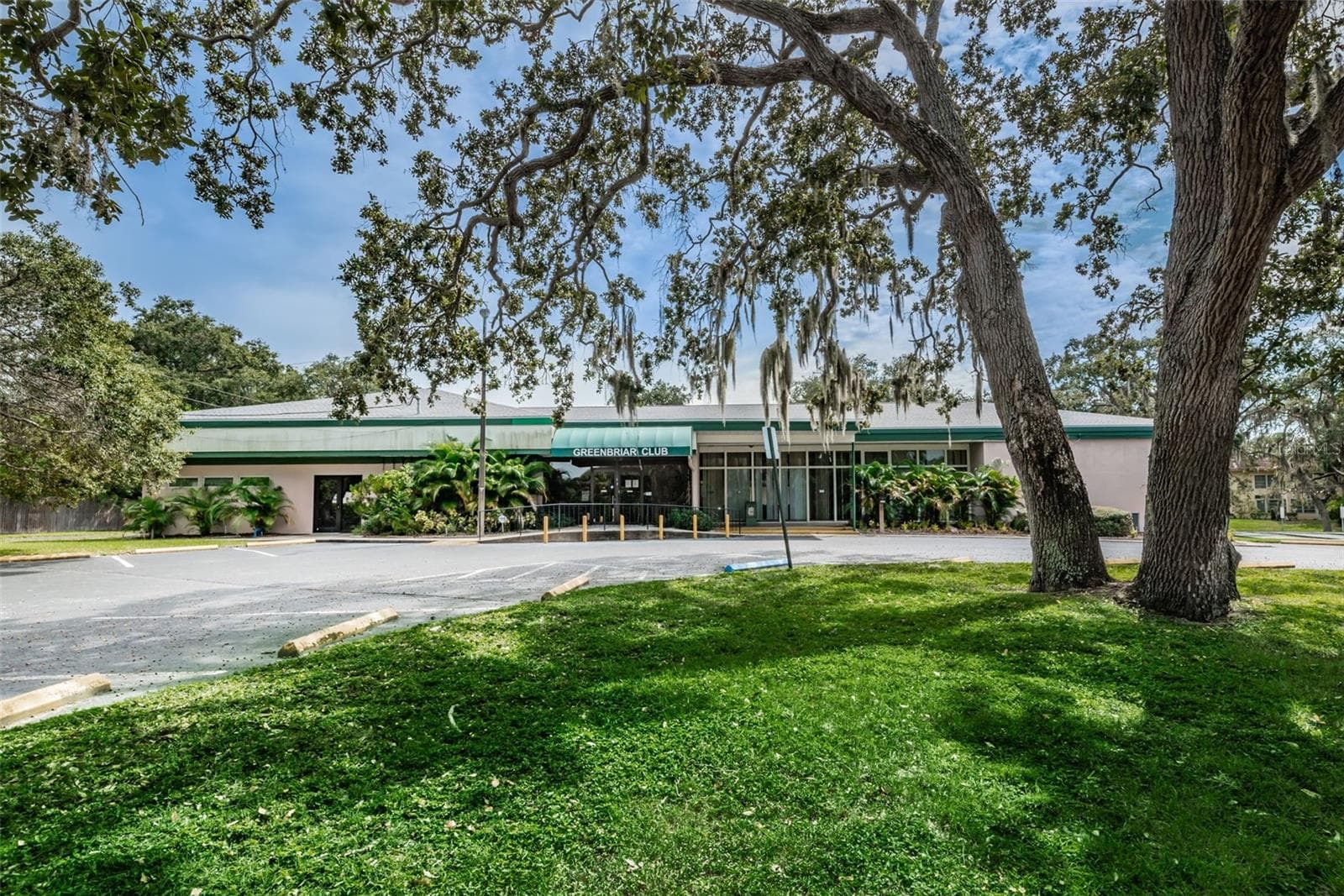 Condominium at 2001 GREENBRIAR BLVD #6, CLEARWATER, photo 24 of 30