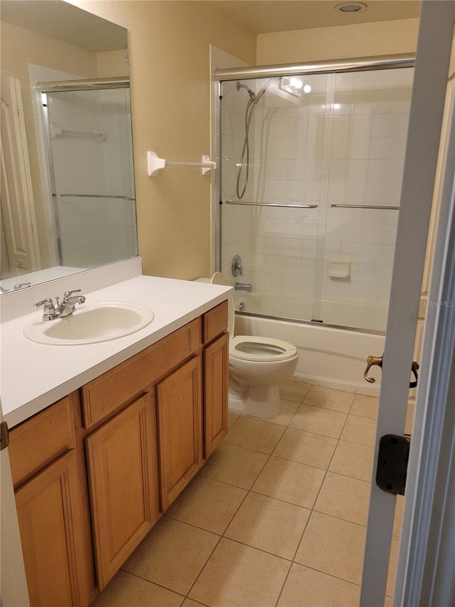 Townhouse at 335 CAPE HARBOUR LOOP #105, BRADENTON, photo 23 of 30