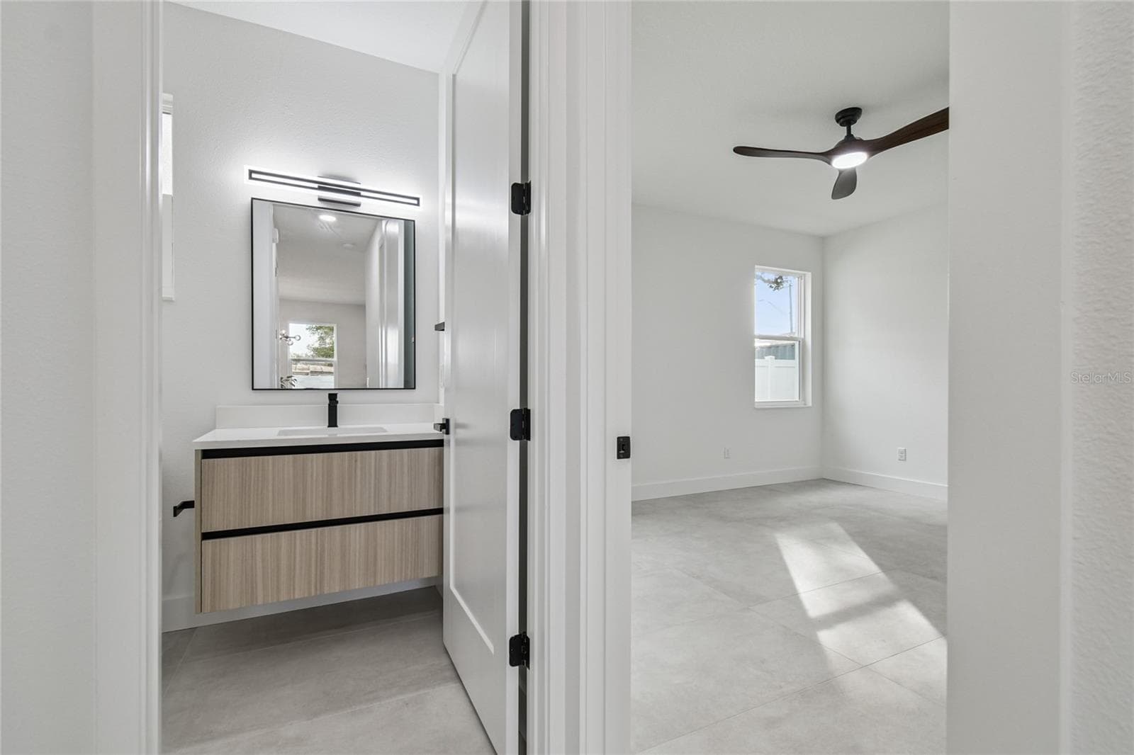 Single Family Residence at 5406 N PERSHING PL, TAMPA, photo 31 of 69