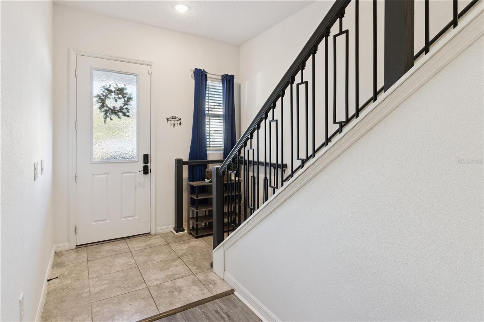 Single Family Residence at 2264 EMERALD SPRINGS DR, APOPKA, photo 8 of 25