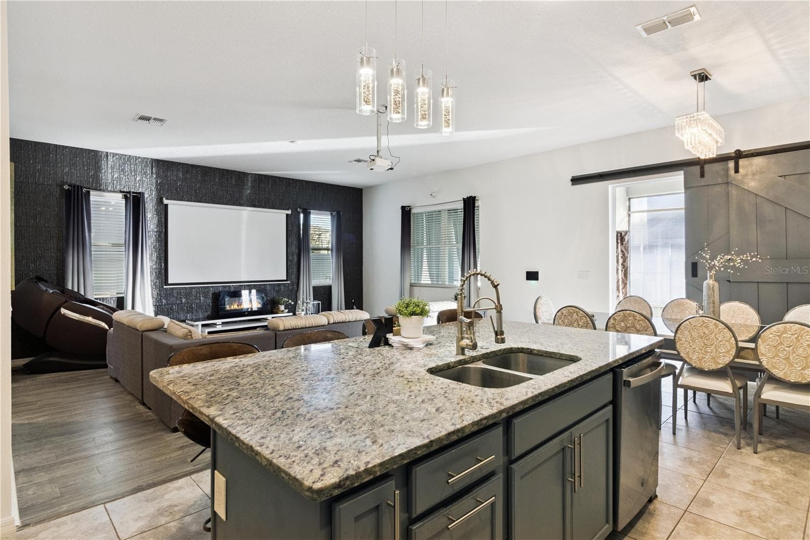 Single Family Residence at 2264 EMERALD SPRINGS DR, APOPKA, photo 12 of 25
