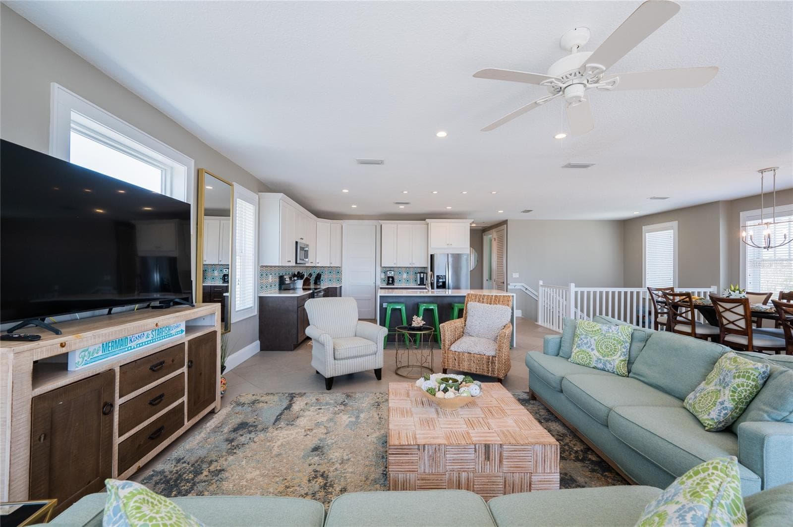 Single Family Residence at 2201 AVENUE C, BRADENTON BEACH, photo 7 of 68