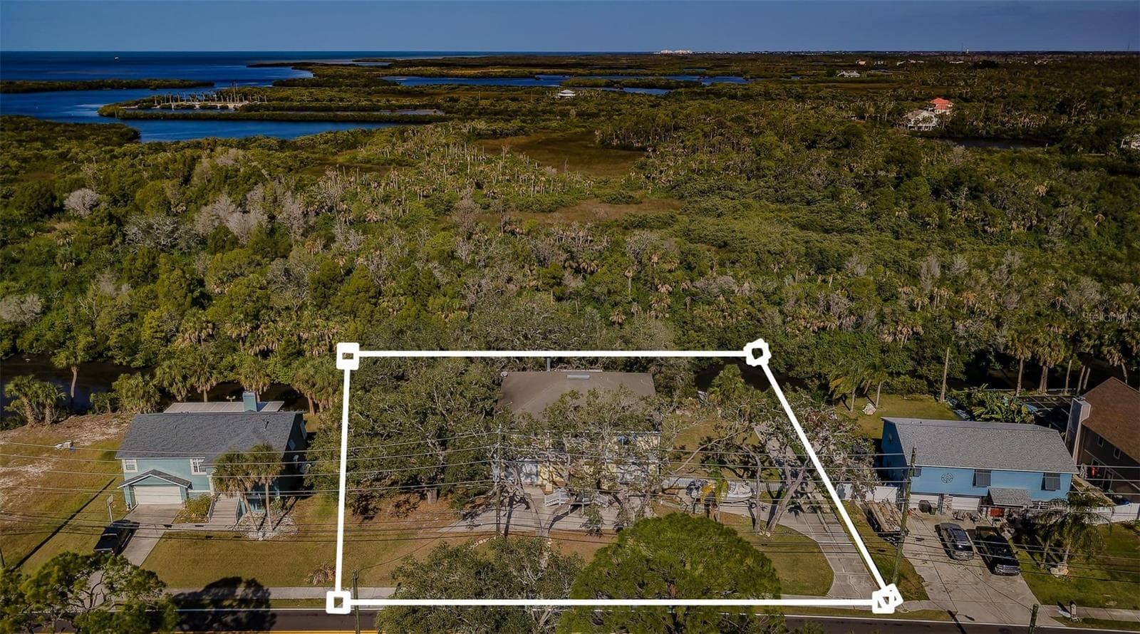 .48 almost half acre of land! 5127 Bay Blvd Port Richey Waterfront Home - 5127 BAY BLVD, PORT RICHEY