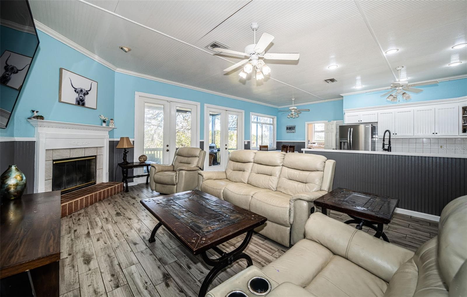 5127 Bay Blvd Port Richey Waterfront Home Living Room - 5127 BAY BLVD, PORT RICHEY