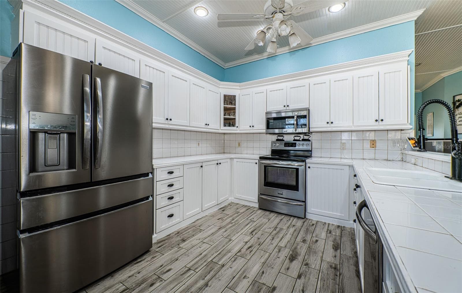 5127 Bay Blvd Port Richey Waterfront Home Kitchen - 5127 BAY BLVD, PORT RICHEY