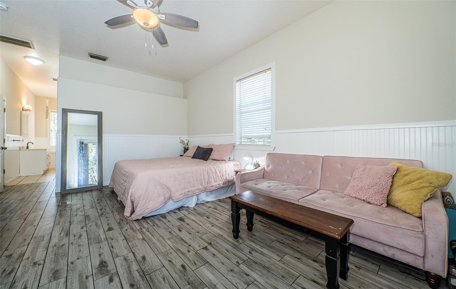 Primary Bedroom. 5127 Bay Blvd Port Richey Waterfront Home - 5127 BAY BLVD, PORT RICHEY