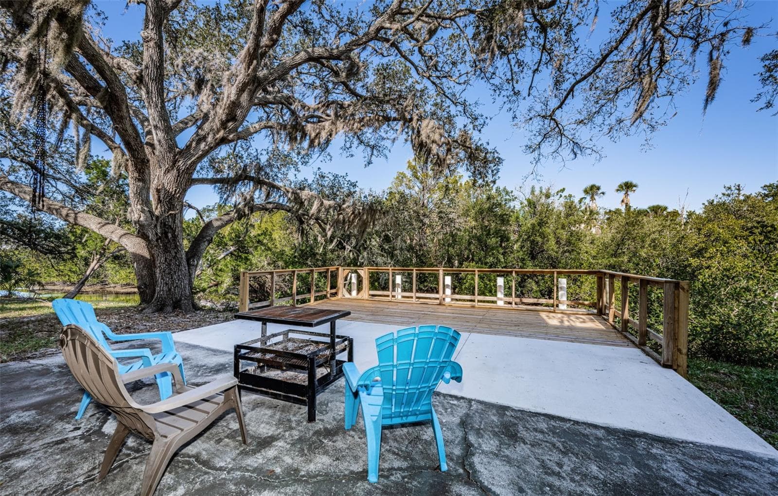 5127 Bay Blvd Port Richey Waterfront Home Private Back Yard with No Rear Neighbors - 5127 BAY BLVD, PORT RICHEY